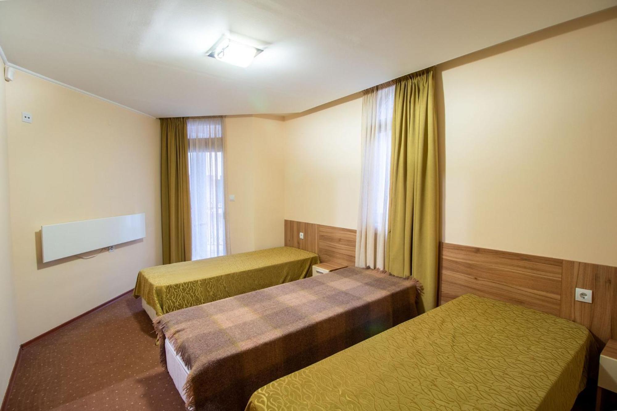 Ski Chalets At Pamporovo - An Affordable Village Holiday For Families Or Groups Экстерьер фото
